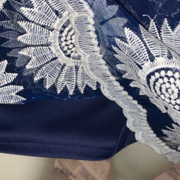 Betsey Johnson Sheer Layered Floral Crochet A-Line Dress Navy Size - Picture 8 of 16